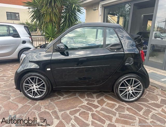 Usata Smart ForTwo Cabrio Brabus 109 CV (80 kW) 2017 Nero(met.) Cabrio