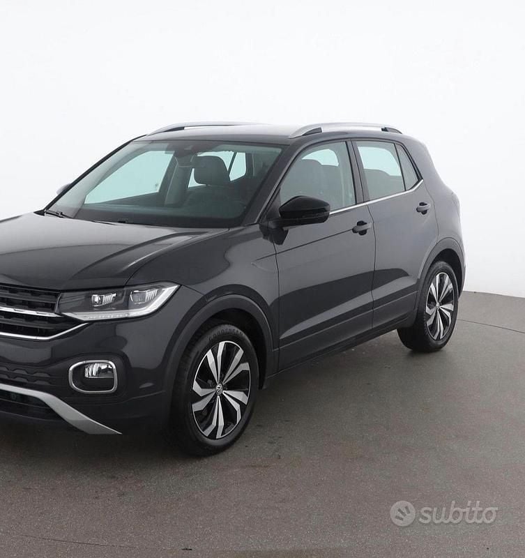 Usata VW T-Cross 110 CV (80 kW) 2020 Grigio SUV