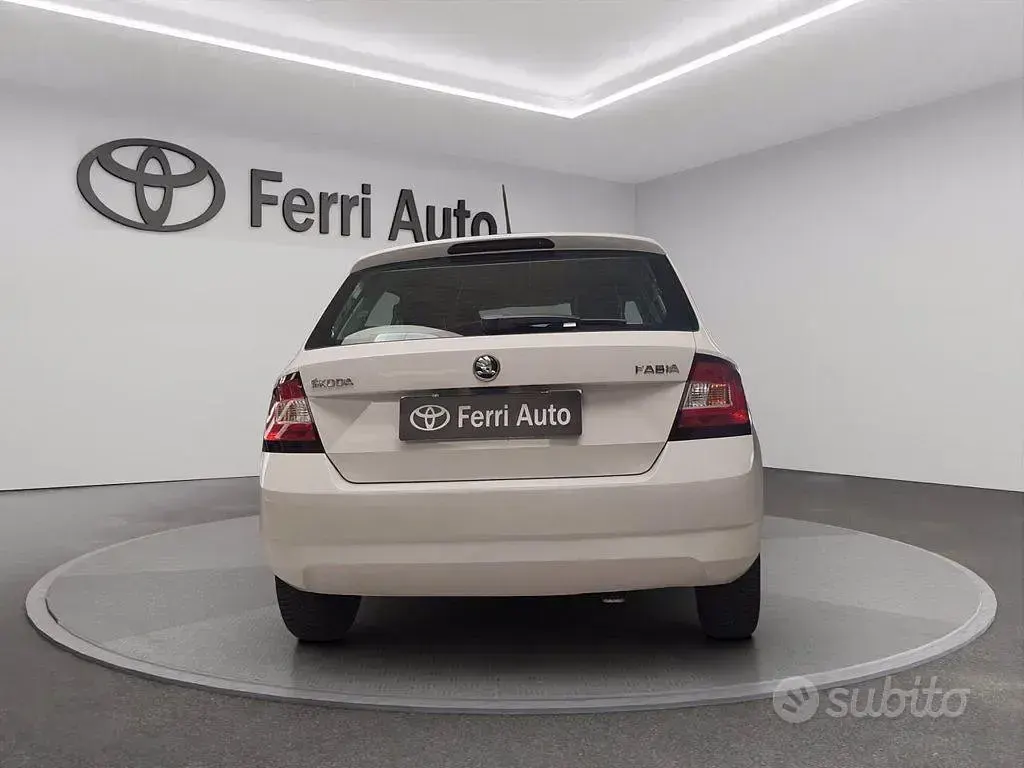 Usata Skoda Fabia Active 60 CV (44 kW) 2018 Bianco Berlina
