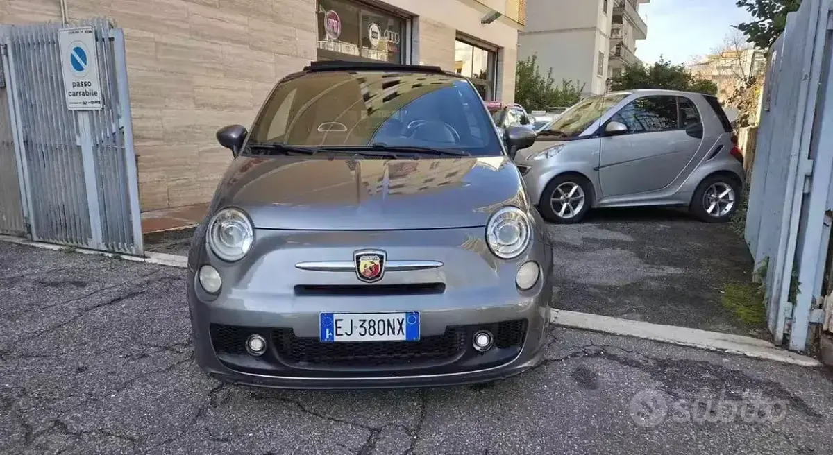 Usata Abarth 500C 160 CV (117 kW) 2011 Grigio Cabrio