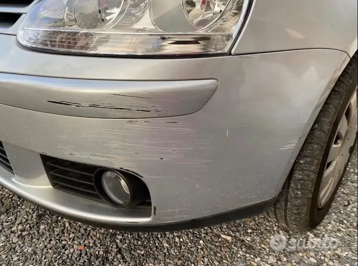 Usata VW Golf V 102 CV (75 kW) 2007 Grigio Berlina