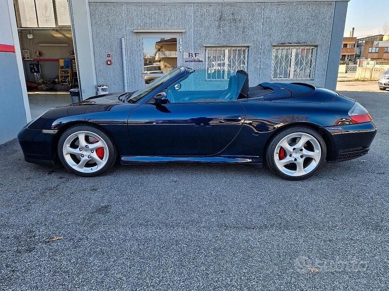 Usata Porsche 996 2004 Blu Cabrio