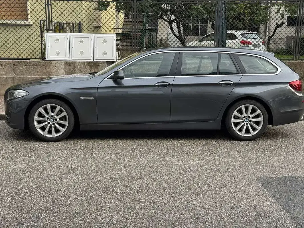 Usata BMW 520 Efficient Dynamics 190 CV (139 kW) 2016 Station wagon