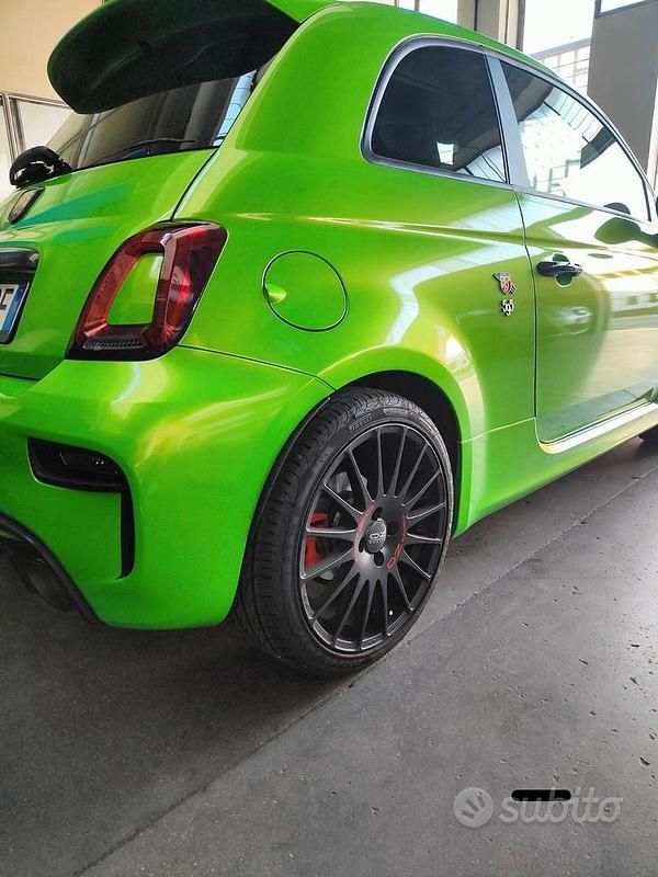 Usata Abarth 595 145 CV (106 kW) 2021 Verde Berlina