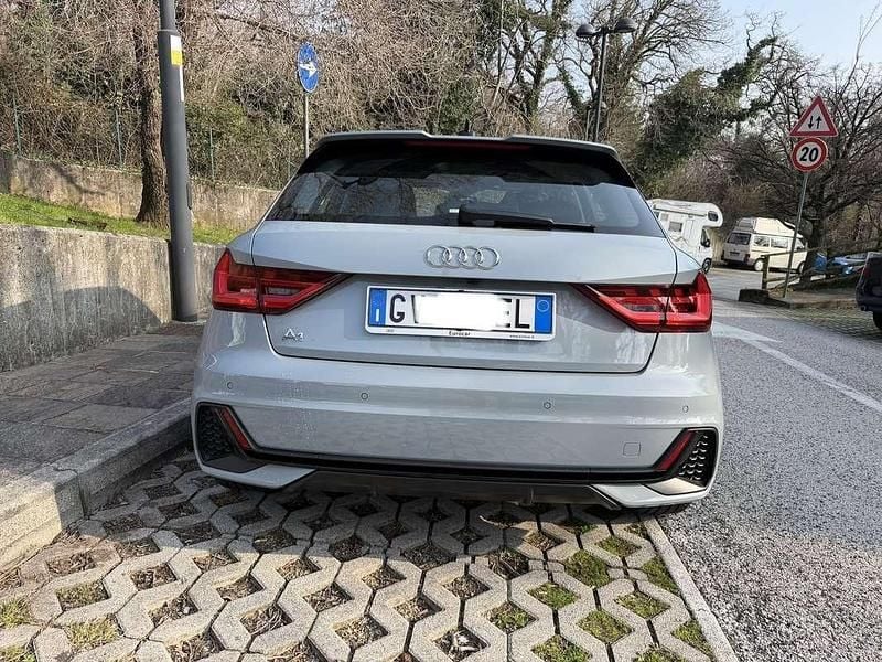 Usata Audi A1 Sportback S-Line 110 CV (80 kW) 2024 Grigio Utilitaria