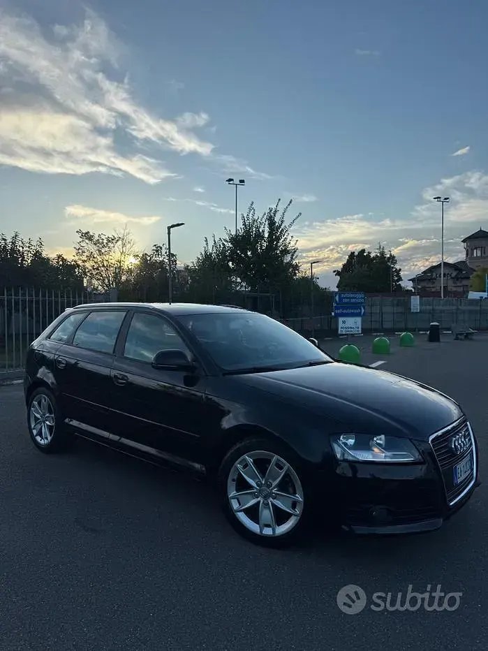 Usata Audi A3 140 CV (102 kW) 2011 Nero Utilitaria