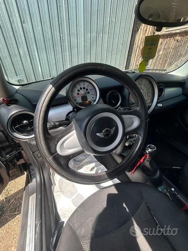 Usata Mini One D 88 CV (64 kW) 2009 Nero Utilitaria