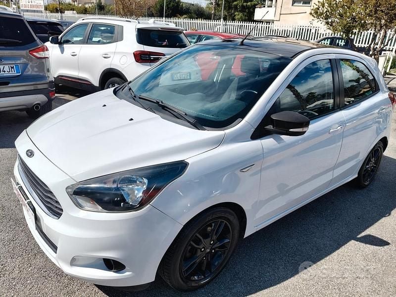 Usata Ford Ka Plus 86 CV (63 kW) 2017 Bianco Utilitaria
