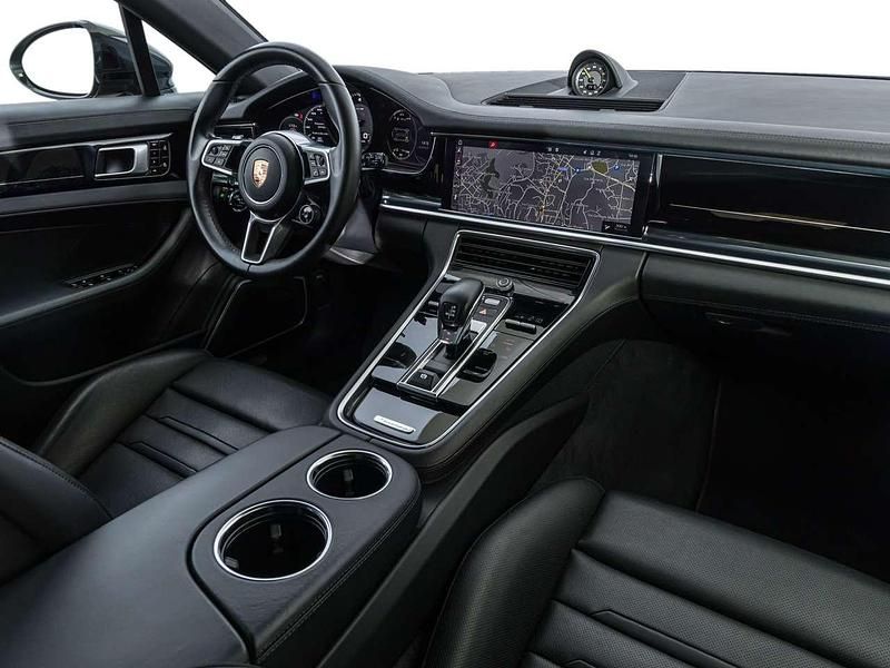 Usata Porsche Panamera Sport Turismo 330 CV (242 kW) 2020 Grigio Berlina