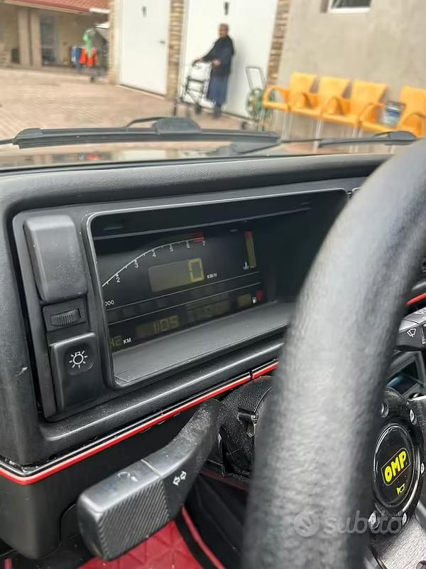 Usata VW Golf II GTI 230 CV (169 kW) 1988 Utilitaria