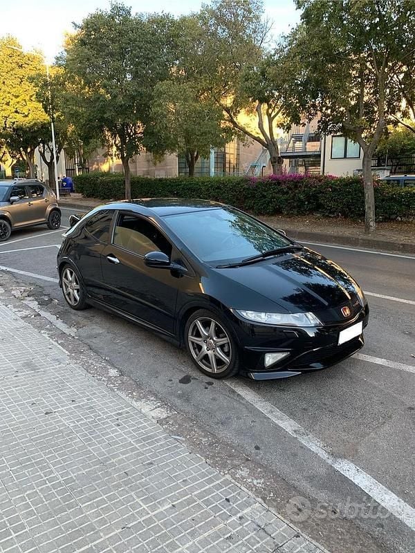 Usata Honda Civic Type R 201 CV (147 kW) 2009 Nero Berlina