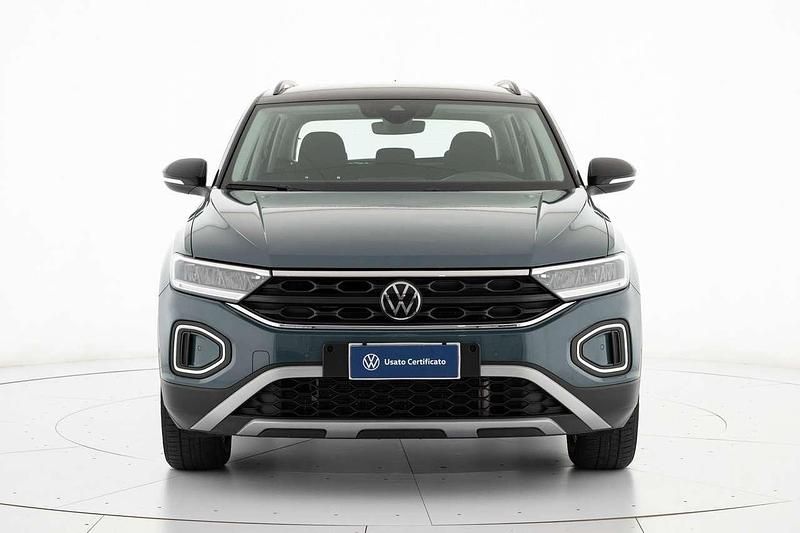 Usata VW T-Roc Life 150 CV (110 kW) 2024 Blu/azzurro SUV