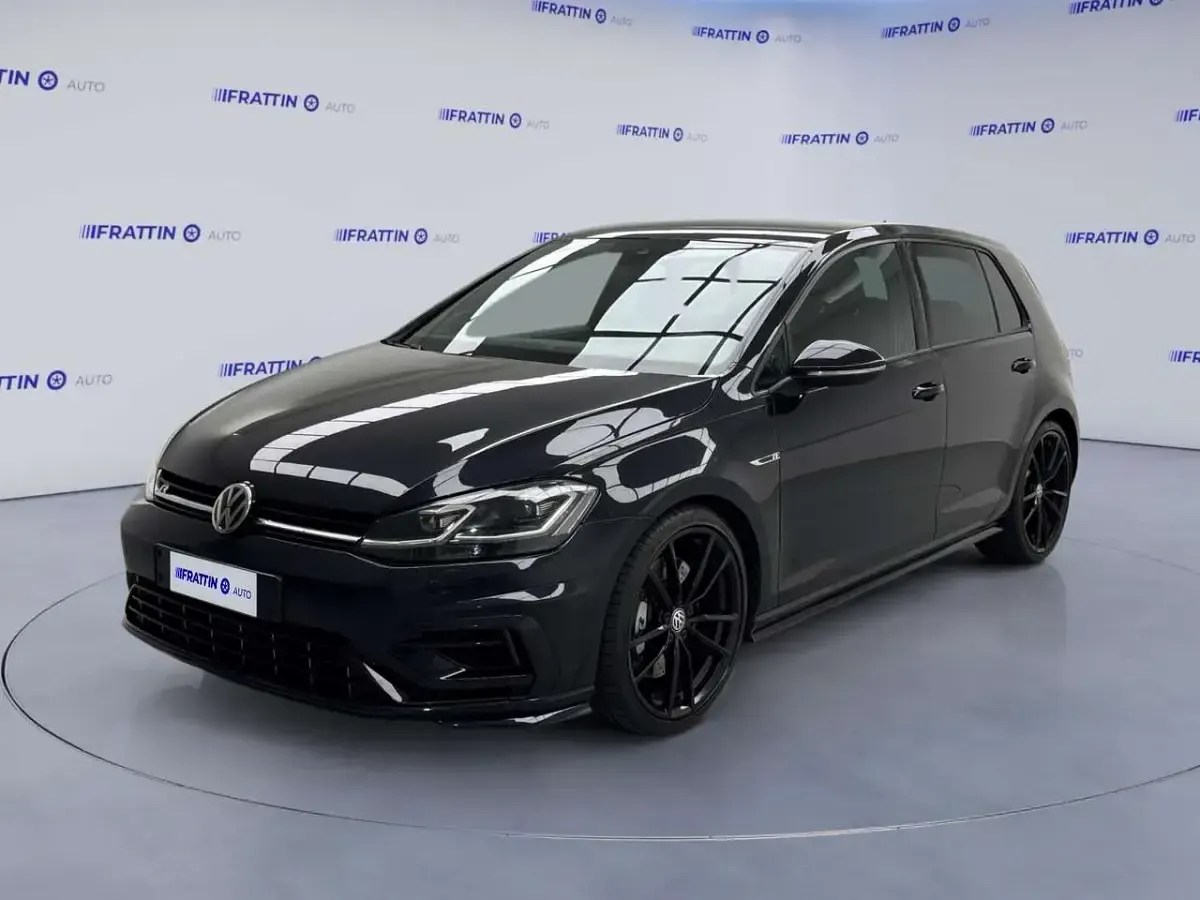 Usata VW Golf VII R 310 CV (228 kW) 2018 Berlina