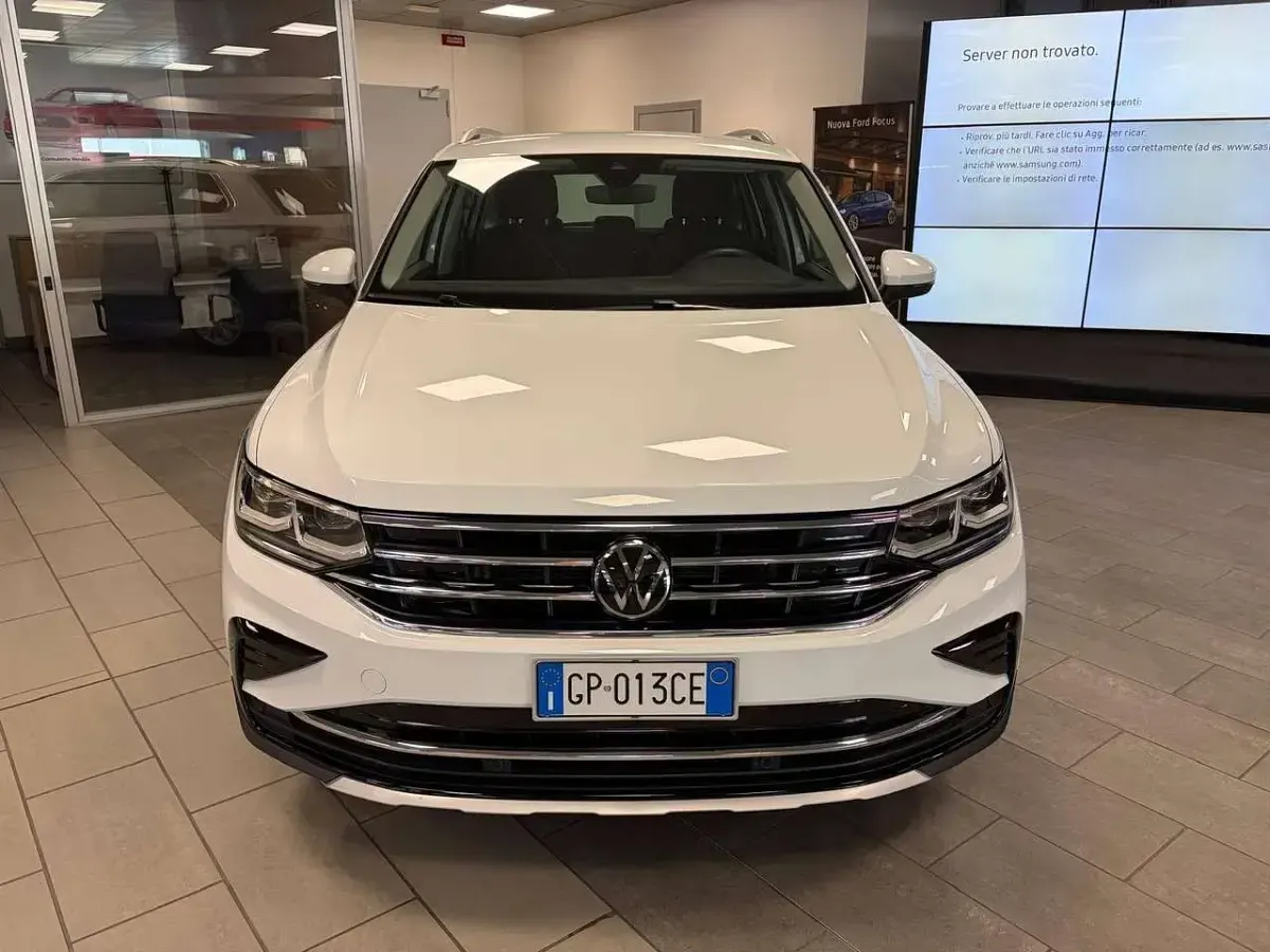 Usata VW Tiguan Elegance 150 CV (110 kW) 2023 Bianco pastello SUV
