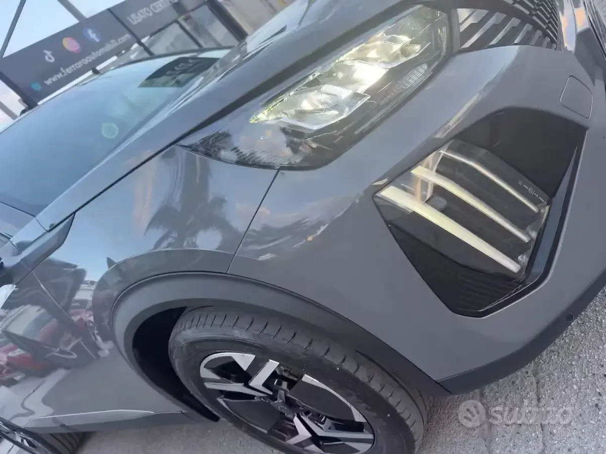 Usata Peugeot 2008 Allure 131 CV (96 kW) 2023 Grigio SUV
