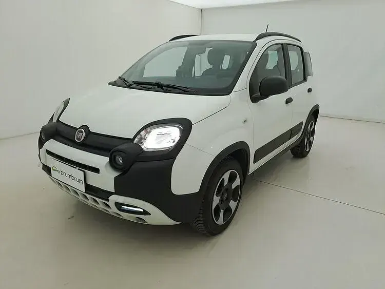 Usado Fiat Panda Cross Cross 69 CV (50 kW) 2020 Blanco Utilitario