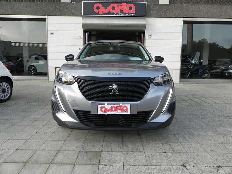 Usata Peugeot 2008 Active 110 CV (80 kW) 2022 Grigio SUV