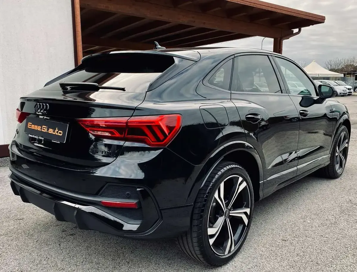 Usata Audi Q3 Sportback S-Line 150 CV (110 kW) 2025 Nero SUV