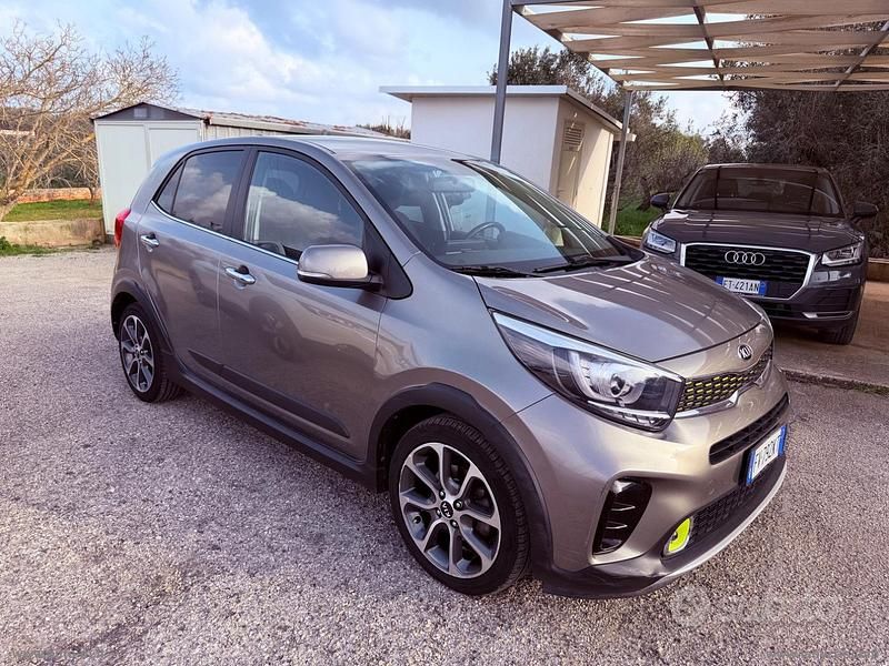Usata Kia Picanto X-Line 100 CV (73 kW) 2019 Utilitaria