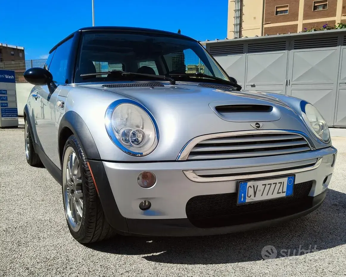 Usata Mini Cooper S 170 CV (125 kW) 2005 Grigio Utilitaria