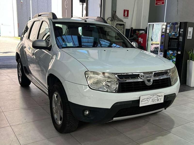 Usata Dacia Duster Lauréate 107 CV (78 kW) 2013 Bianco SUV