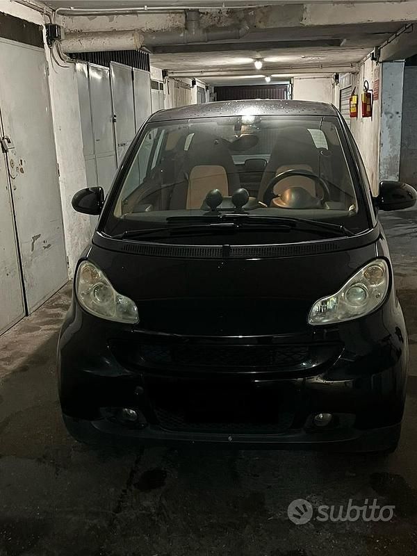 Nero Usata 2009 Smart ForTwo Coupé Coupé | 4500 € - Immagine 1/4