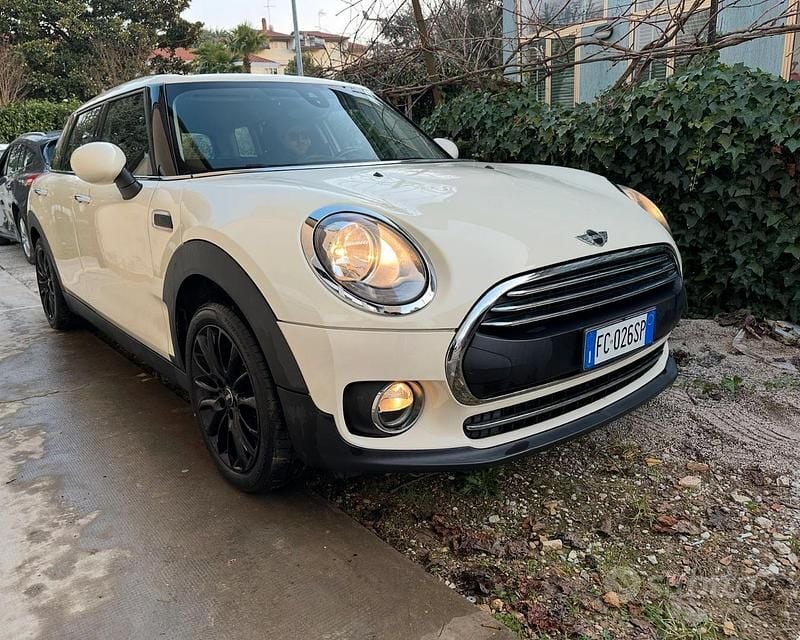 Usata Mini Clubman 2016 Giallo Station wagon