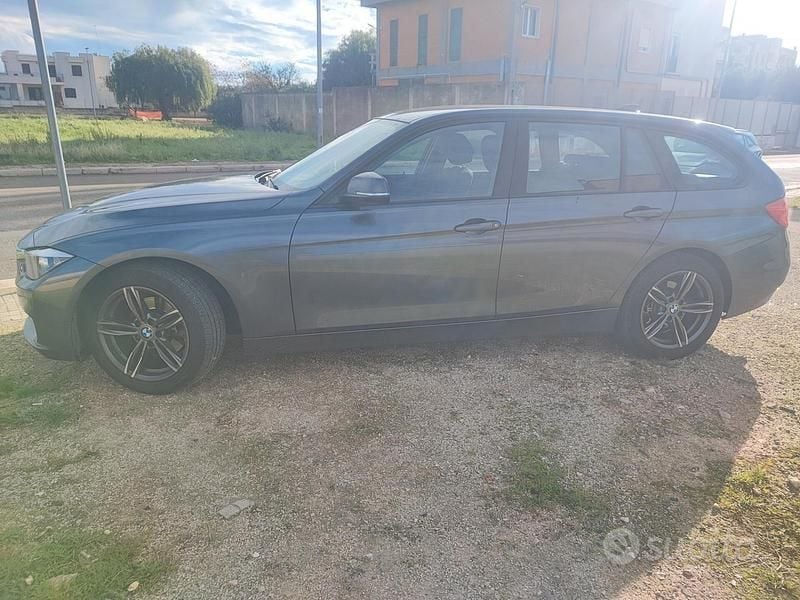 Usata BMW 320 Efficient Dynamics 184 CV (135 kW) 2014 Grigio Station wagon