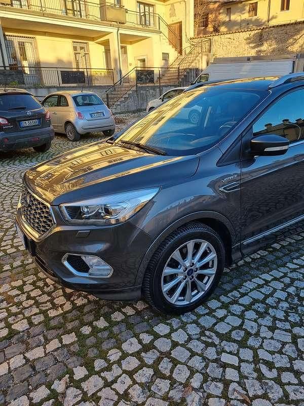 Usata Ford Kuga Vignale 150 CV (110 kW) 2018 Grigio SUV