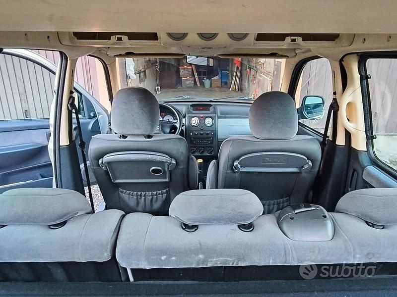 Usata Citroën Berlingo 90 CV (66 kW) 2006 Grigio Monovolume