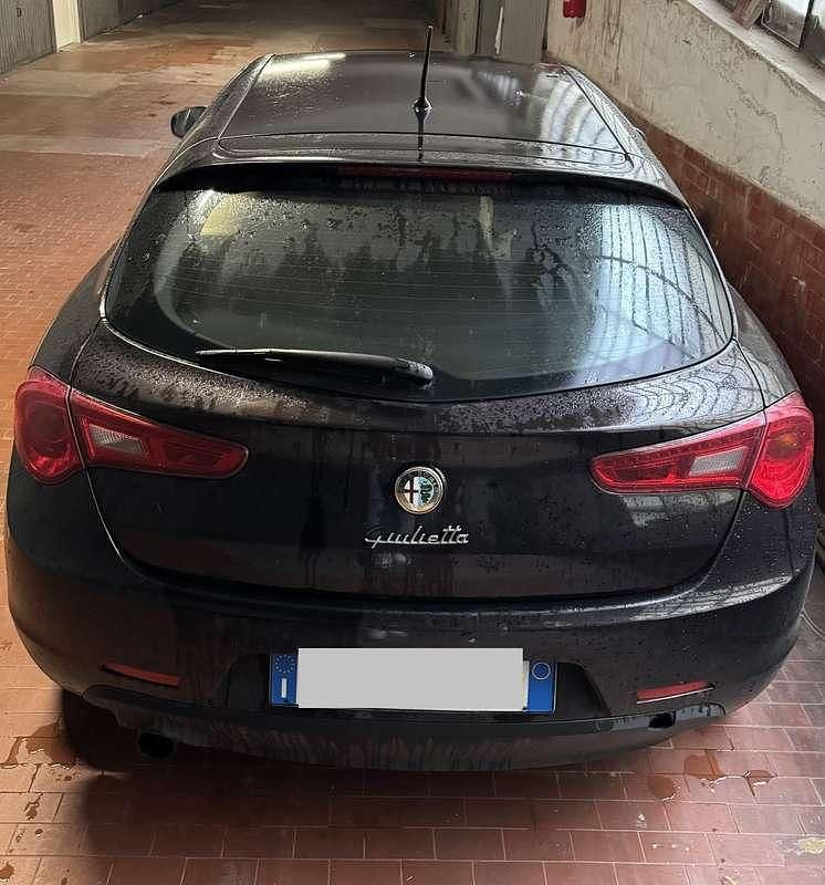 Usata Alfa Romeo Giulietta Progression 105 CV (77 kW) 2012 Utilitaria