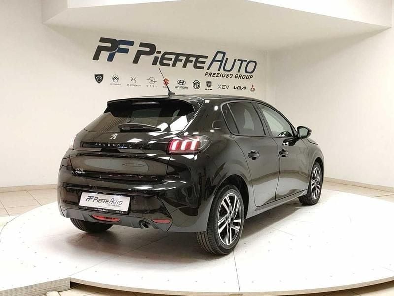 Usata Peugeot 208 Allure 101 CV (74 kW) 2022 Nero Utilitaria