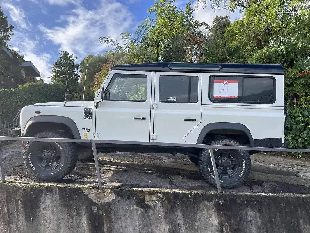 Usata Land Rover Defender S 122 CV (89 kW) 2006 Bianco Station wagon