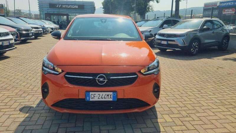 Usata Opel Corsa Edition 102 CV (75 kW) 2021 Arancione Berlina