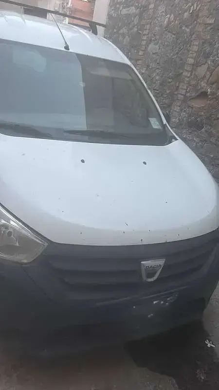 Usata Dacia Dokker Ambiance 75 CV (55 kW) 2015 Bianco Monovolume