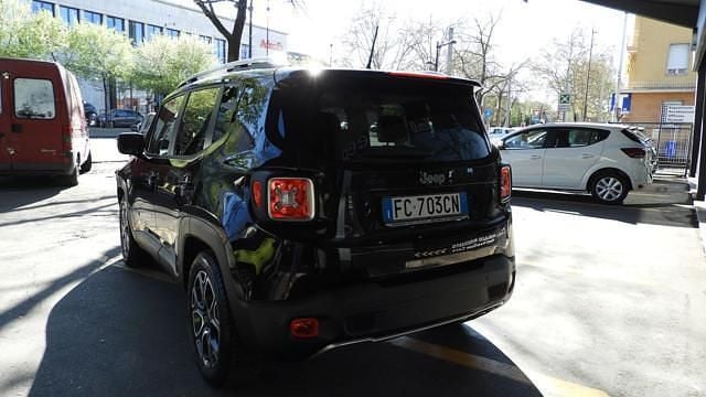 Usata Jeep Renegade Limited 140 CV (102 kW) 2016 Nero SUV