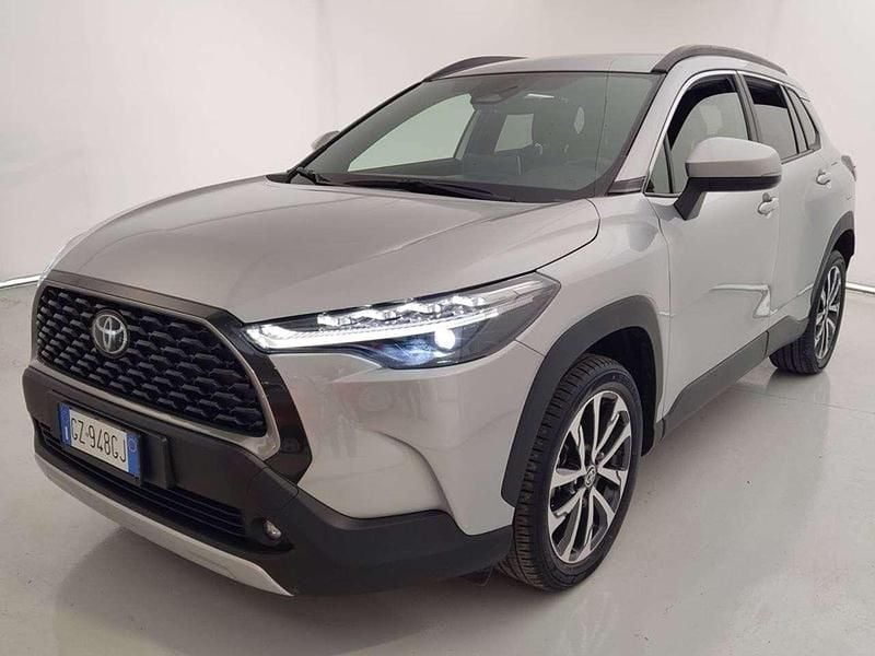 Usata Toyota Corolla Cross Trend 98 CV (72 kW) 2025 Argento SUV