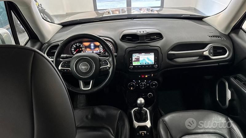 Usata Jeep Renegade Longitude 120 CV (88 kW) 2016 Nero SUV