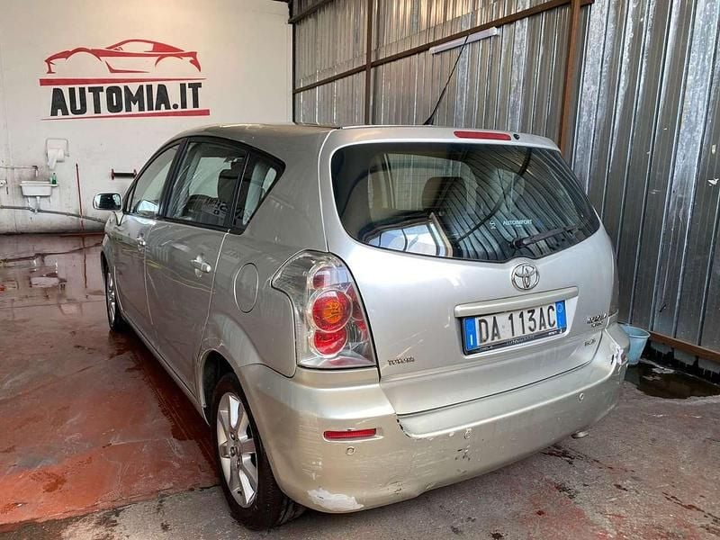 Usata Toyota Corolla Verso Sol 136 CV (100 kW) 2007 Grigio Monovolume