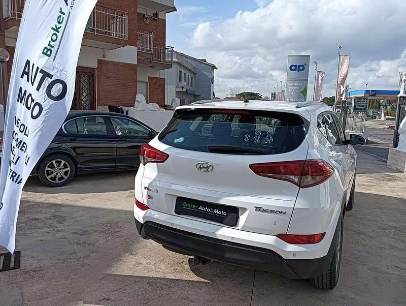 Usata Hyundai Tucson Xpossible 116 CV (85 kW) 2016 Bianco SUV