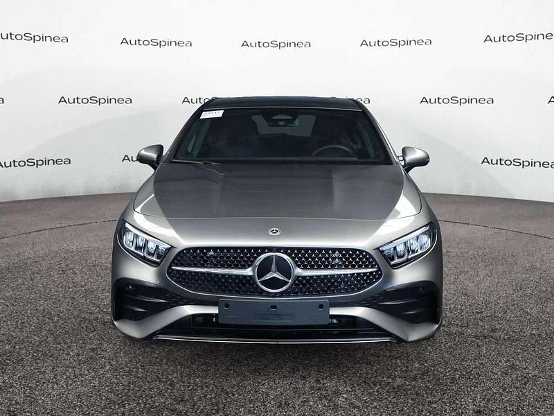 Usata Mercedes A180 AMG Line Premium 136 CV (100 kW) 2025 Other Utilitaria