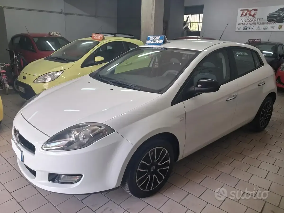 Usata Fiat Bravo 105 CV (77 kW) 2014 Bianco Utilitaria