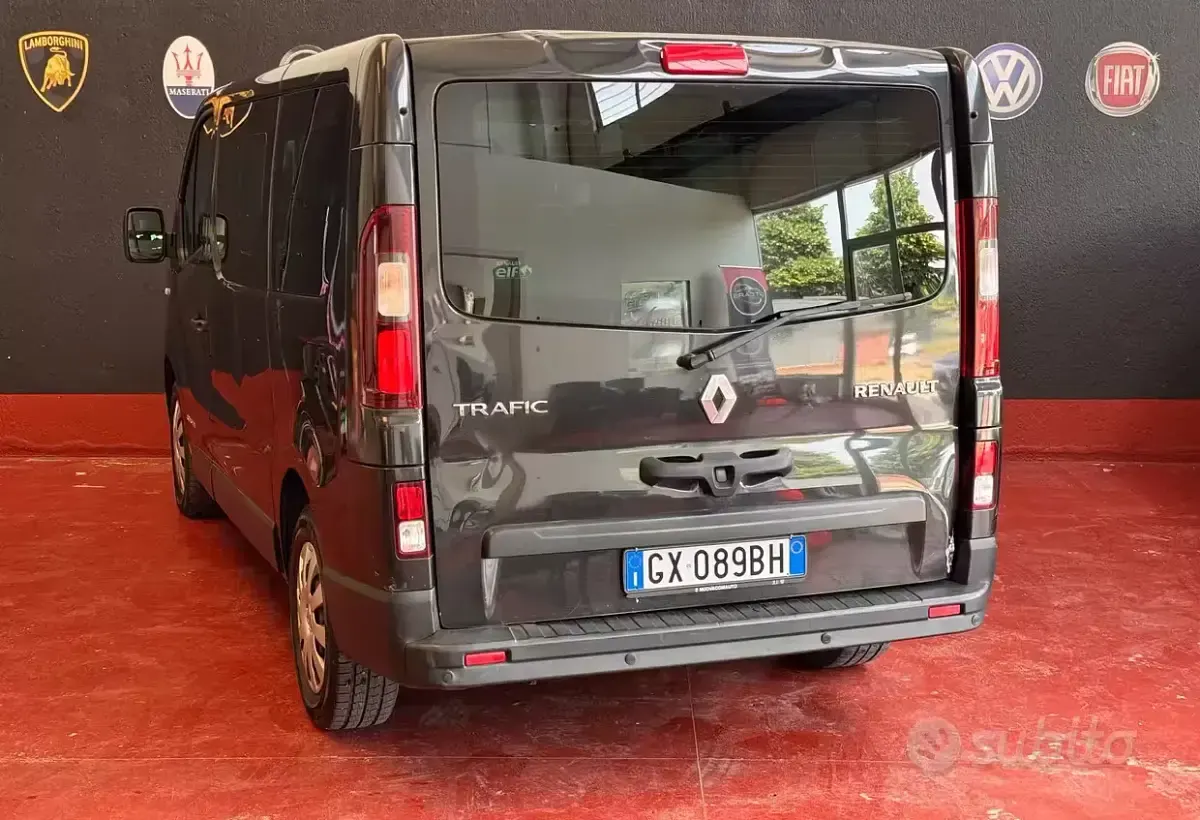 Usata Renault Trafic Intens 125 CV (91 kW) 2017 Nero Monovolume
