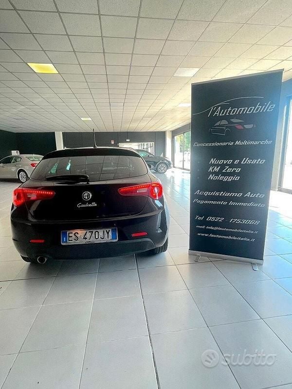 Usata Alfa Romeo Giulietta Progression 105 CV (77 kW) 2013 Nero Utilitaria