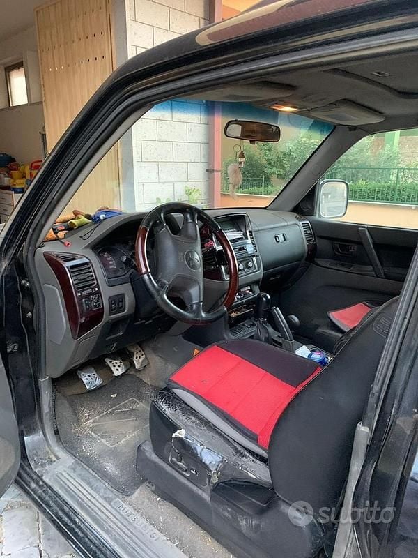 Usata Mitsubishi Pajero 2003 Nero SUV
