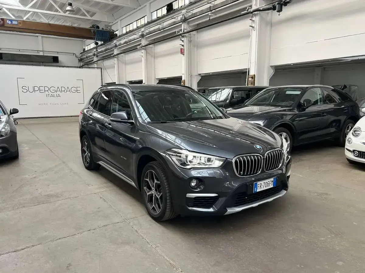 Usata BMW X1 xLine 150 CV (110 kW) 2017 Grigio SUV