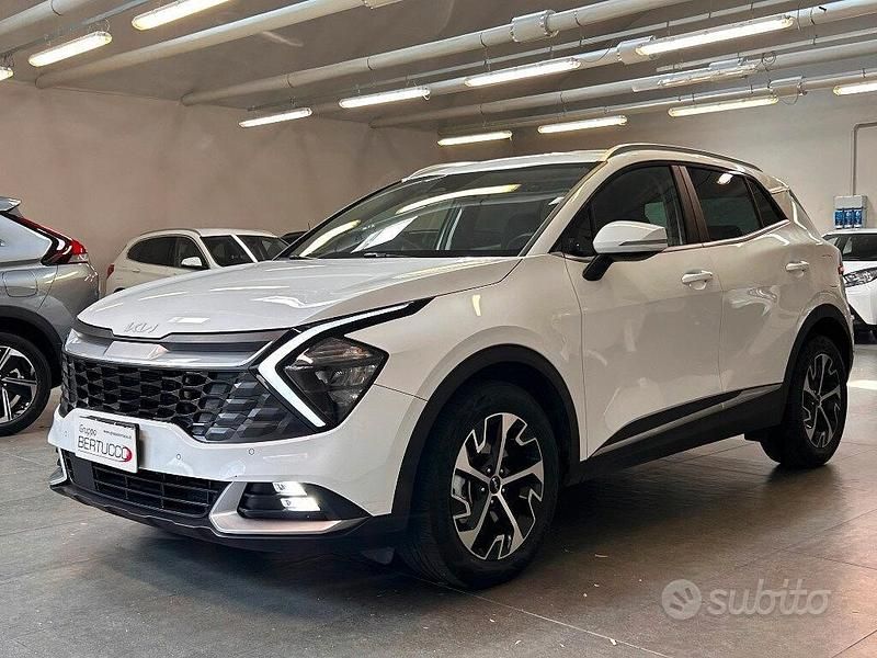 Usata Kia Sportage Style 230 CV (169 kW) 2022 Bianco SUV