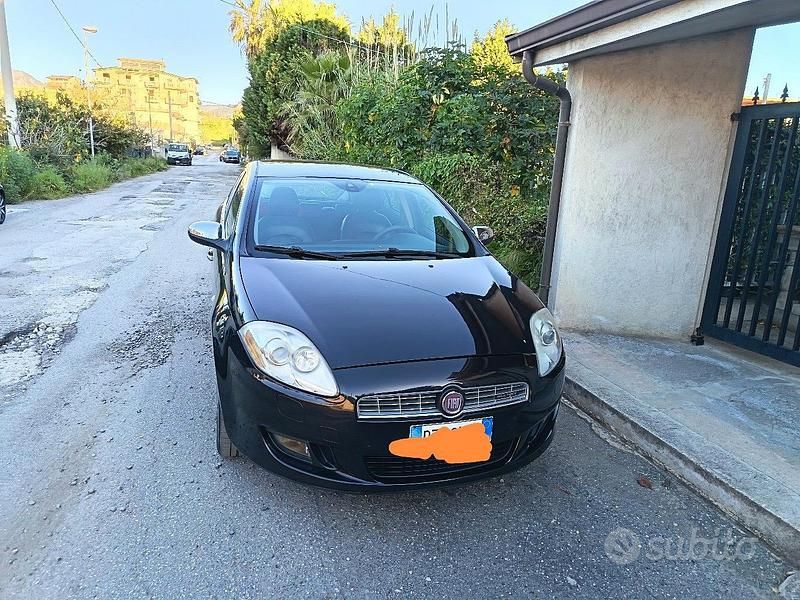 Usata Fiat Bravo 120 CV (88 kW) 2010 Nero Utilitaria