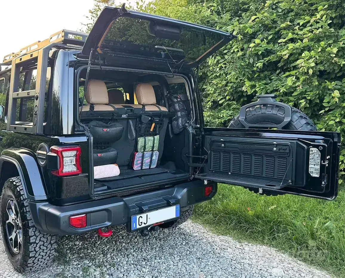 Usata Jeep Wrangler Rubicon 272 CV (200 kW) 2022 Nero SUV