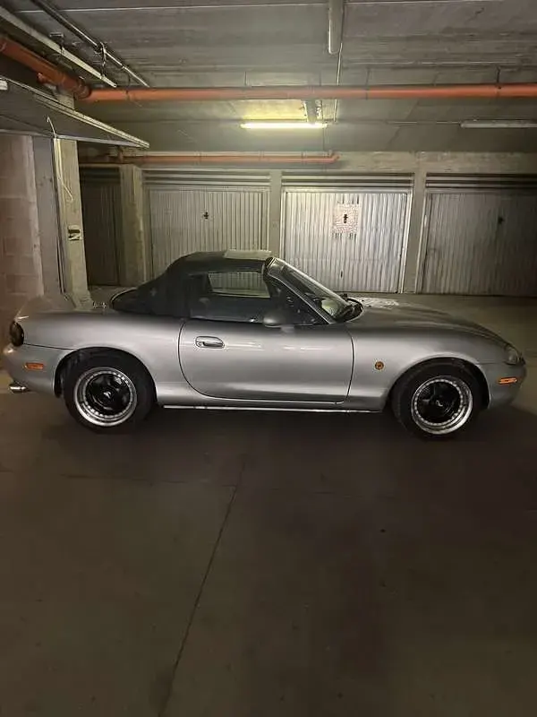 Usata Mazda MX5 110 CV (80 kW) 1999 Cabrio